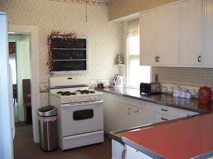 More Photos Of 201 E Union St, Punxsutawney Hospitality For Sale