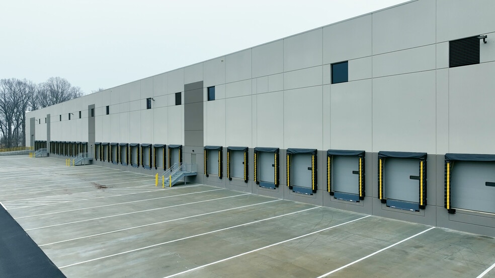 Primary Photo Of 1305 Furnace Rd, Linthicum Heights Distribution For Lease