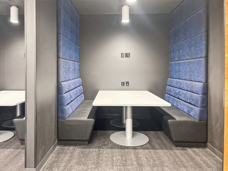 More Photos Of 232 3rd St N, La Crosse Coworking Space