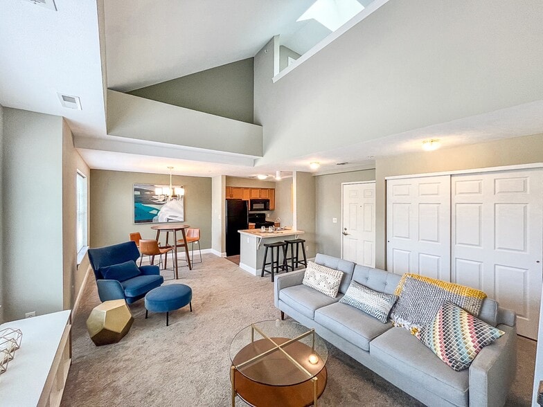 More Photos Of 290 Exchange Blvd, Rochester Apartments For Lease