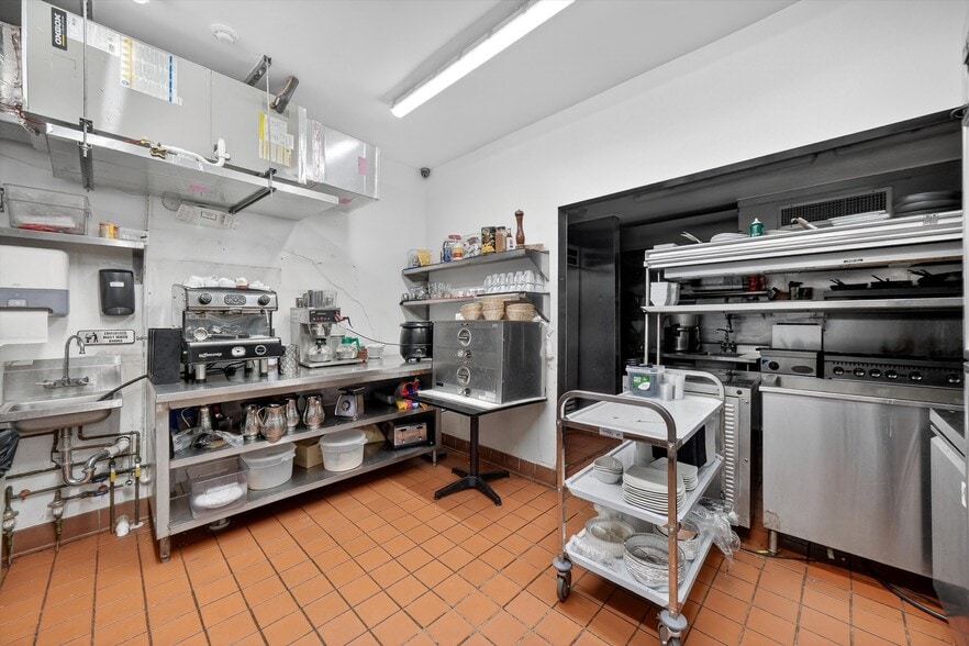 More Photos Of 3436 Lexington Ave, Mohegan Lake Restaurant For Sale