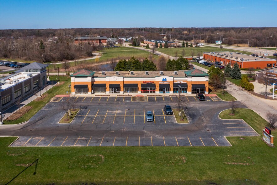 More Photos Of 191 North Ave, West Chicago Unknown For Lease