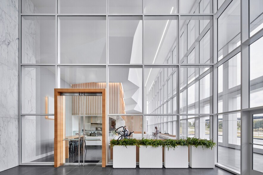 More Photos Of 7950 Legacy Dr, Plano Office For Lease