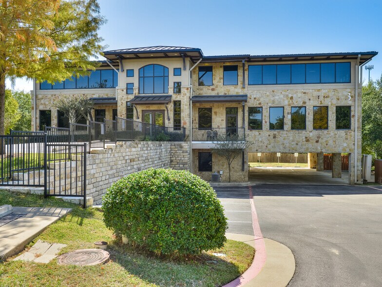 More Photos Of 3 Lakeway Centre Ct, Austin Medical For Lease