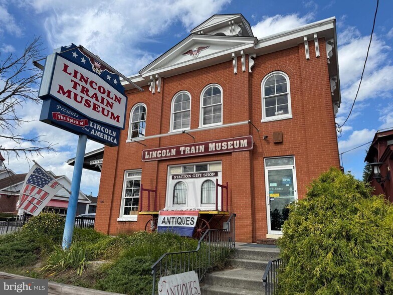 More Photos Of 425 Steinwehr Ave, Gettysburg Storefront Retail Office For Sale