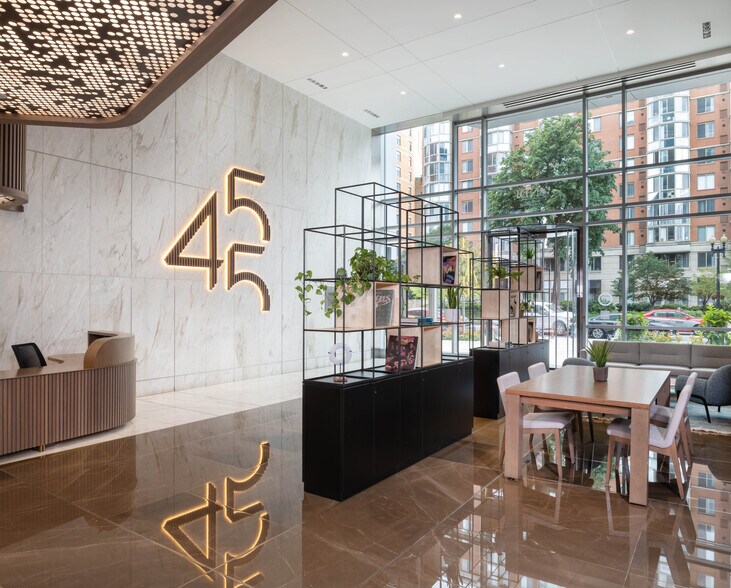 More Photos Of 455 Massachusetts Ave NW, Washington Office For Lease