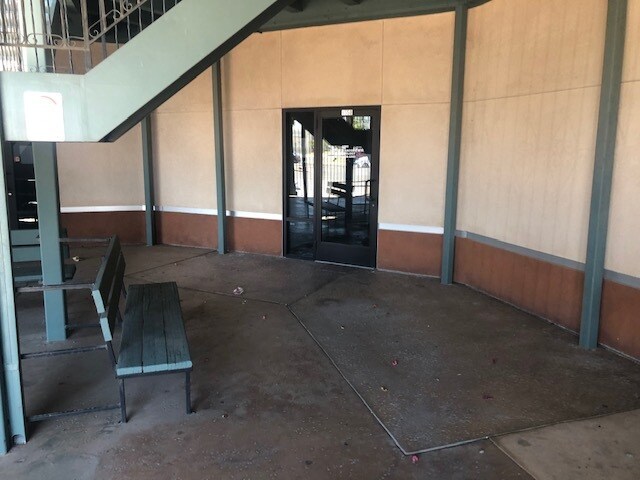 More Photos Of 1500-1596 S Imperial Ave, El Centro Medical For Lease