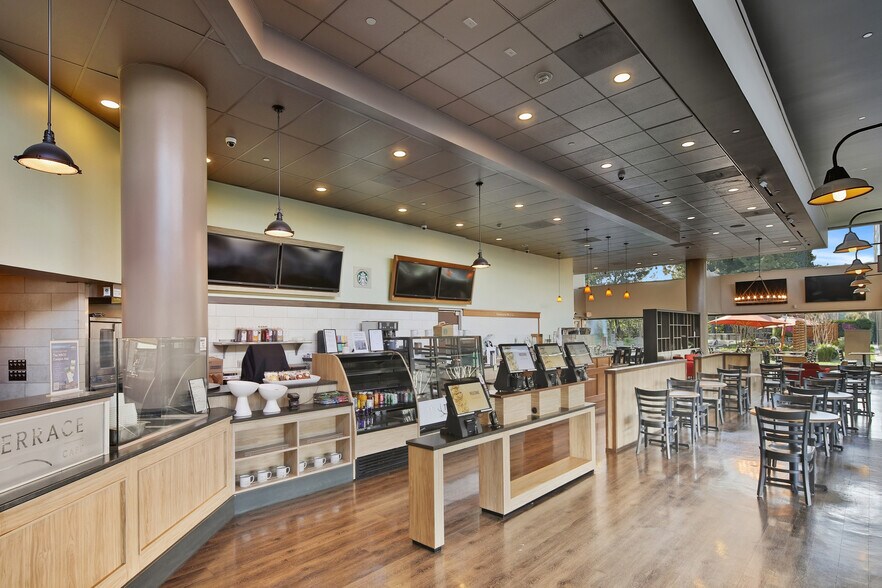 More Photos Of 10 Universal City Plz, Universal City Office For Lease