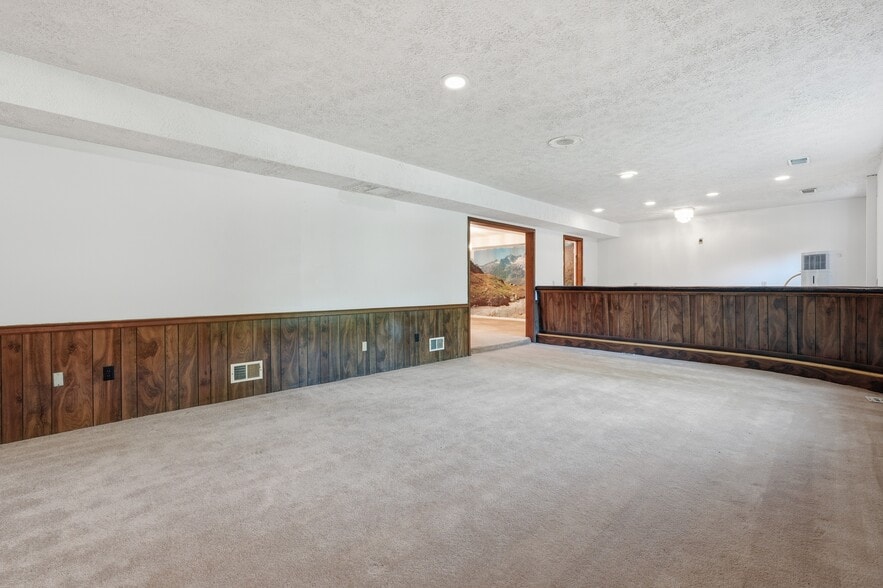 More Photos Of 15901 Old Columbia Pike, Burtonsville Land For Sale
