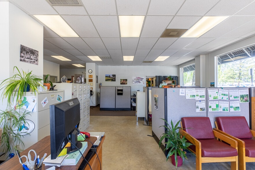 More Photos Of 340 Central Ave, Coos Bay Medical For Lease