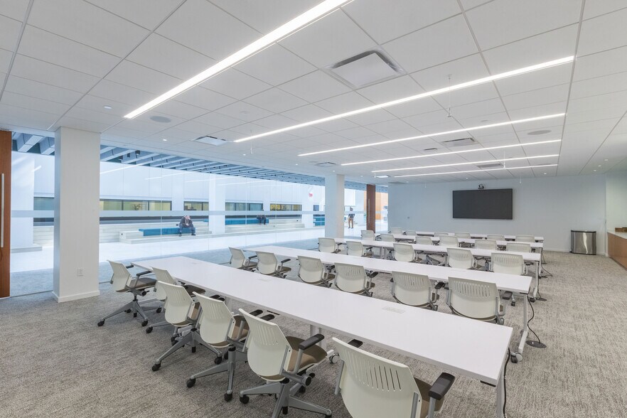 More Photos Of 555 E Lancaster Ave, Radnor Unknown For Lease