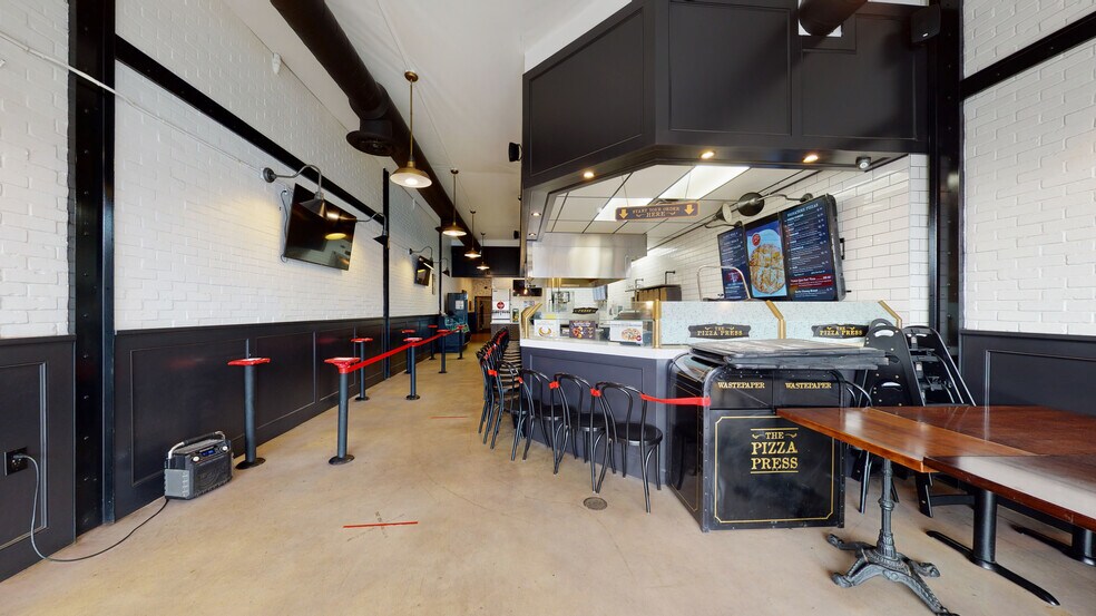 More Photos Of 5242-5246 E 2nd St, Long Beach Restaurant For Lease