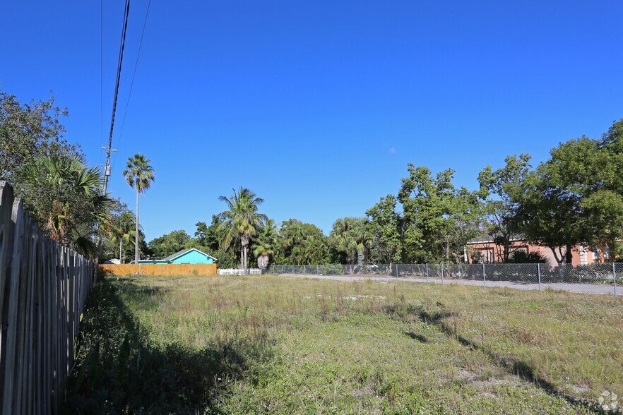 More Photos Of 11961 US Highway One, North Palm Beach Land For Sale