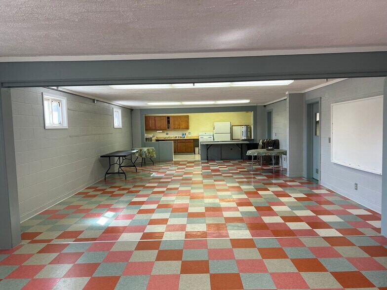 More Photos Of 4494 Morrish Rd, Swartz Creek Daycare Center For Sale