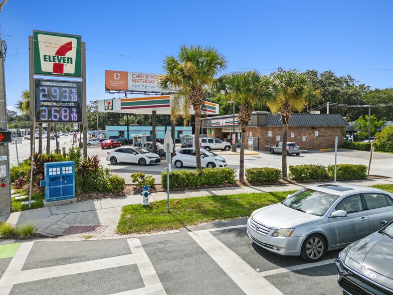 More Photos Of 2925 Corrine Dr, Orlando Service Station For Sale