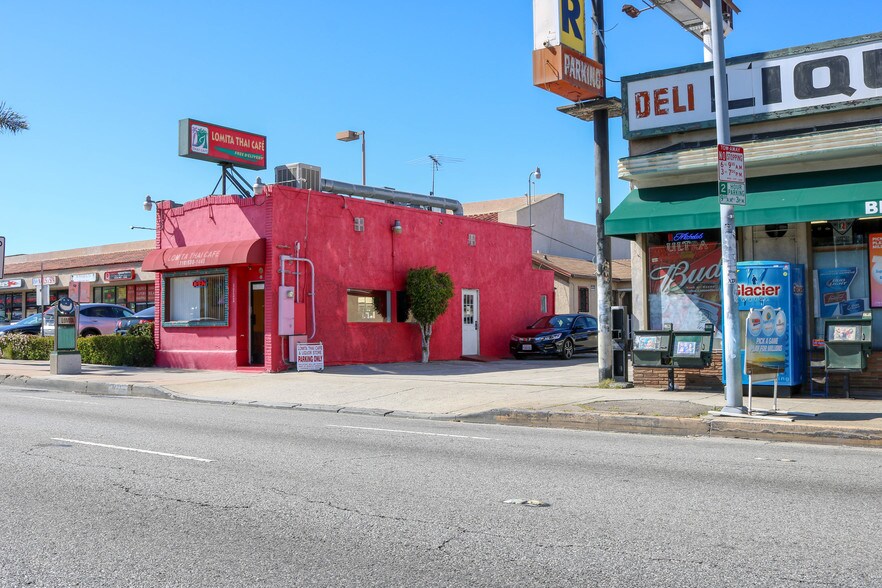 More Photos Of 1725-1733 Pacific Coast Hwy, Lomita Storefront For Lease