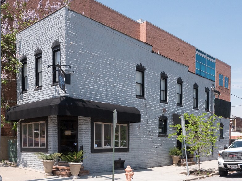 More Photos Of 3734 Fleet St, Baltimore Bar For Sale