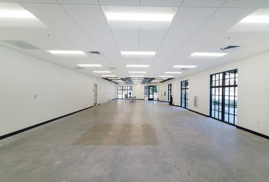 More Photos Of 1229 E 8th Ave, Tampa Storefront Retail Office For Lease