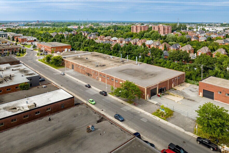 More Photos Of 6950 Boul Couture, Montréal Warehouse For Sale