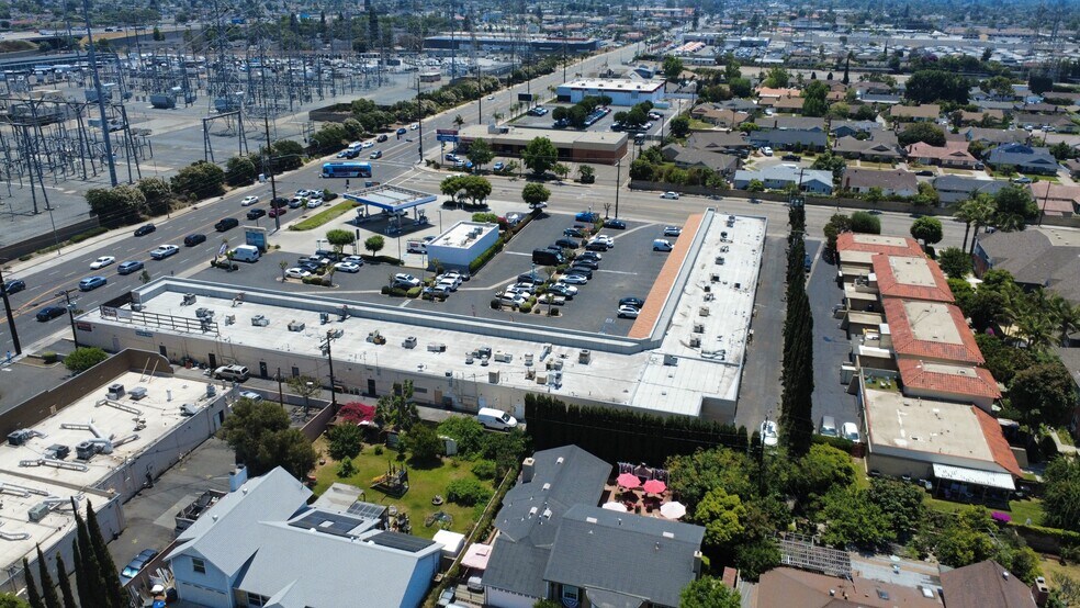 More Photos Of 1700 N Tustin St, Orange Unknown For Lease