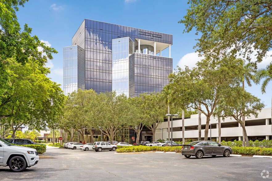 More Photos Of 5355 Town Center Rd, Boca Raton Office For Lease