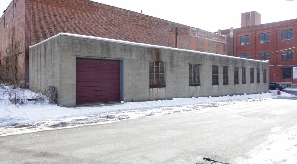 More Photos Of 6501 Hamilton Ave, Pittsburgh Warehouse For Lease