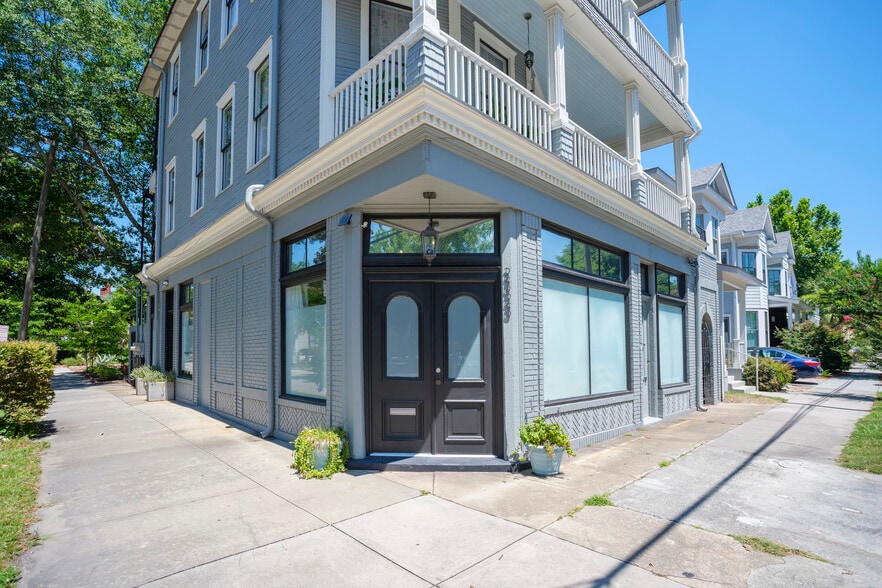 More Photos Of 2323 Barnard St, Savannah Storefront Retail Office For Lease