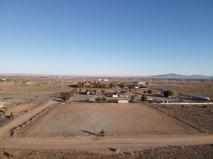 More Photos Of 12026 Bolinas Rd, Hesperia Land For Lease