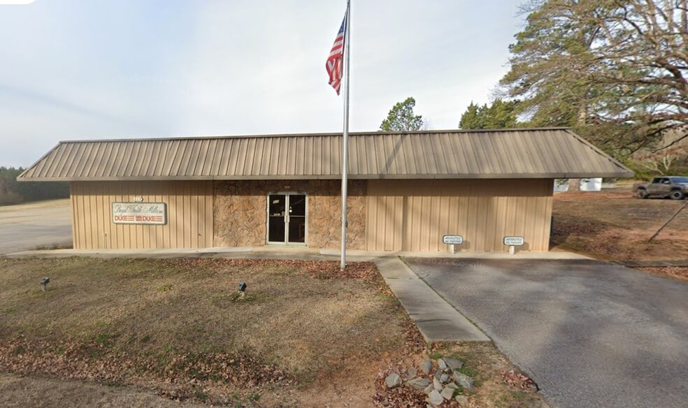 Primary Photo Of 929 Firetower Rd, Yanceyville Manufacturing For Sale