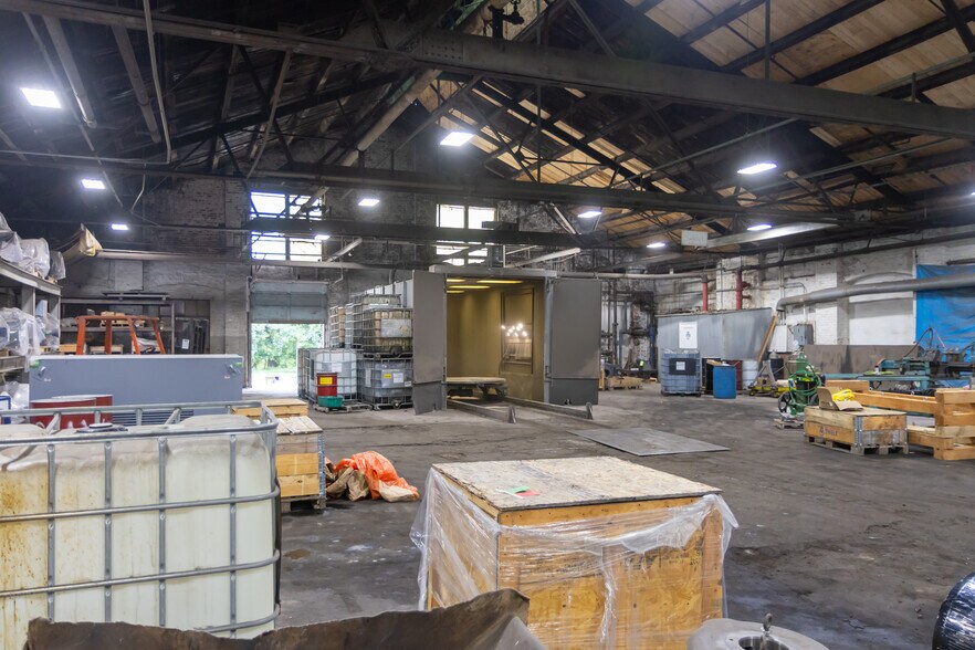 More Photos Of 801 Hazlett Ave, Wheeling Office For Sale