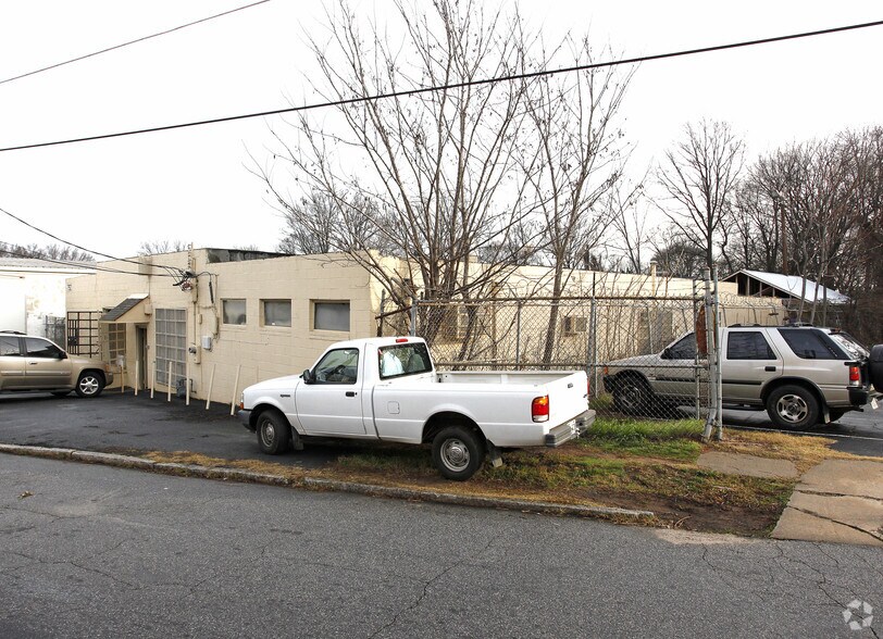 Primary Photo Of 792 SW Windsor St, Atlanta Warehouse For Lease