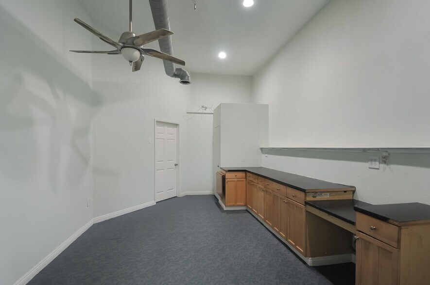 More Photos Of 5952 Temple City Blvd, Temple City Storefront Retail Office For Sale