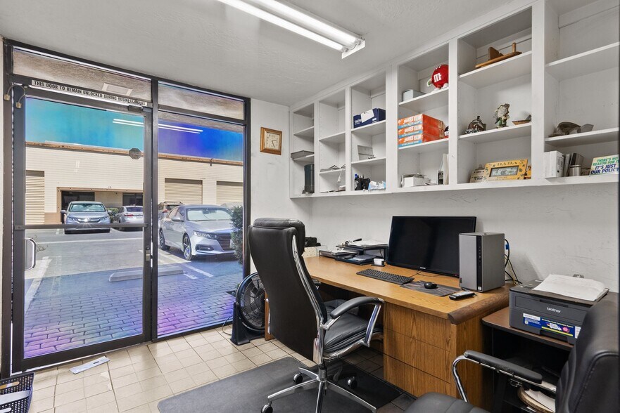 More Photos Of 12455 Branford St, Pacoima Warehouse For Sale