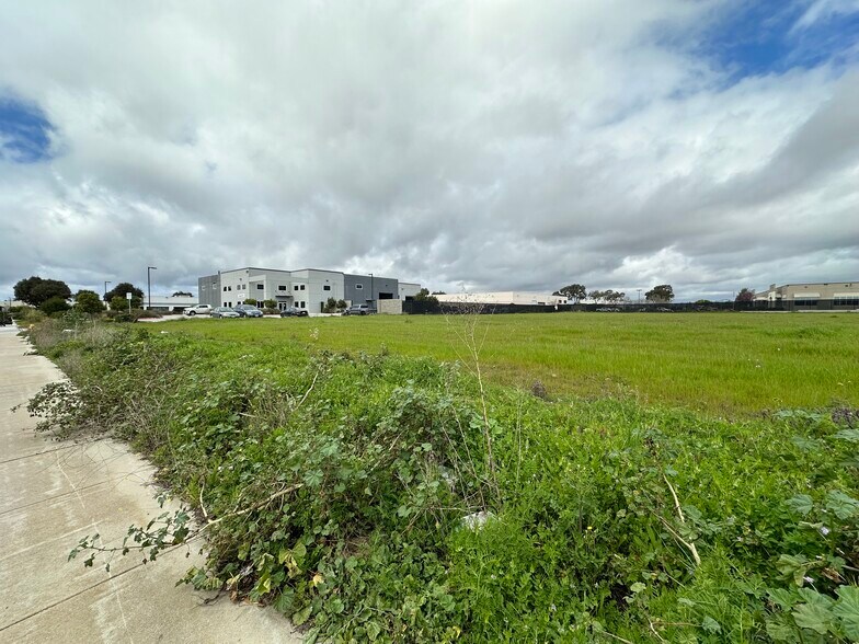 More Photos Of 743 La Guardia St, Salinas Land For Sale