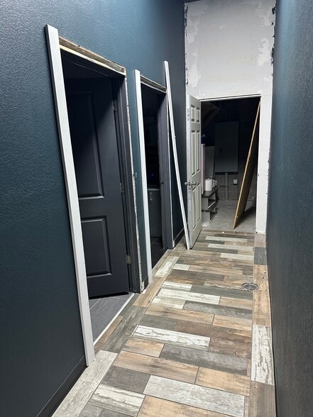 More Photos Of 2800 North Gate Blvd, Colorado Springs Freestanding For Lease