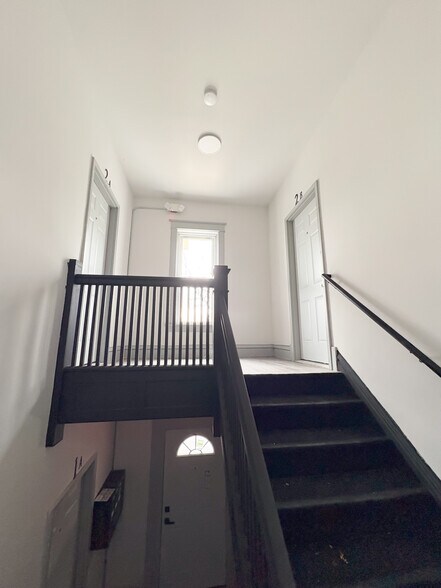 More Photos Of 303 Stone St, Joliet Multifamily For Sale