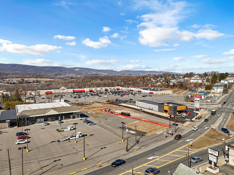 Primary Photo Of 3409 Birney Ave, Moosic Unknown For Lease