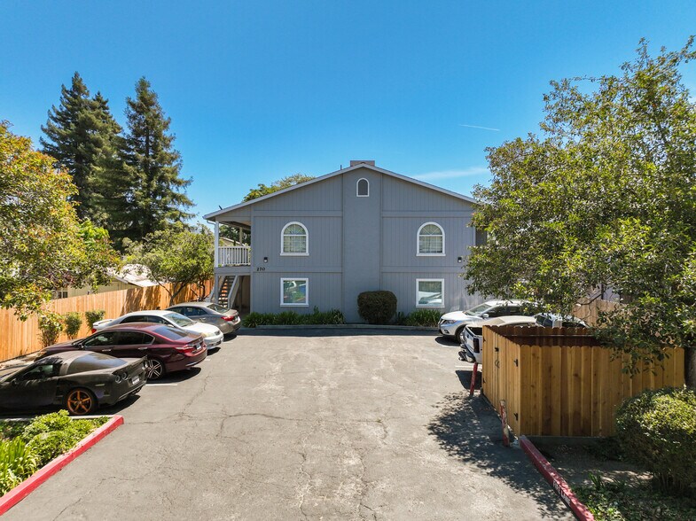 More Photos Of 270 Brown St, Napa Apartments For Sale
