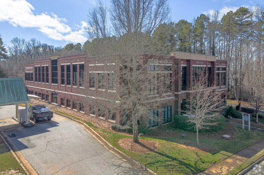More Photos Of 403 Gilead Rd, Huntersville Medical For Sale