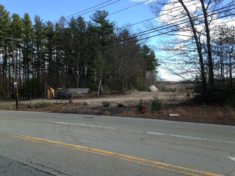 More Photos Of 290 Millville Rd, Uxbridge Land For Lease