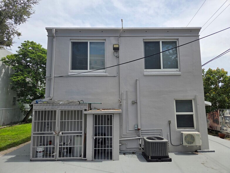 More Photos Of 120 SW 20th Ave, Miami Apartments For Sale