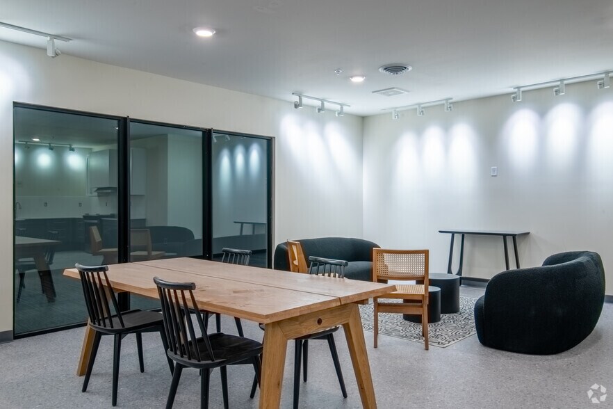 More Photos Of 1520 Elm St, Wausau Multifamily For Sale