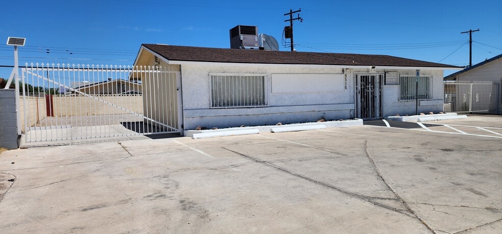 More Photos Of 4516 W Charleston Blvd, Las Vegas Freestanding For Sale
