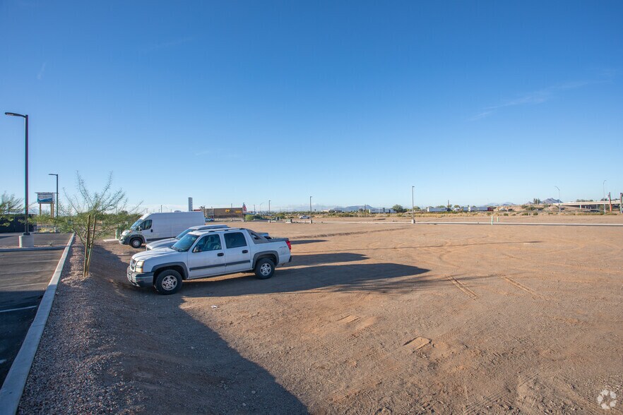 More Photos Of 2100-2180 E Ajo Way, Tucson Unknown For Lease