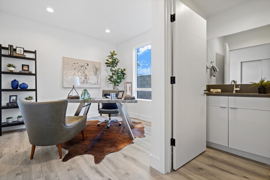 More Photos Of 6056 Craner Ave, North Hollywood Apartments For Sale