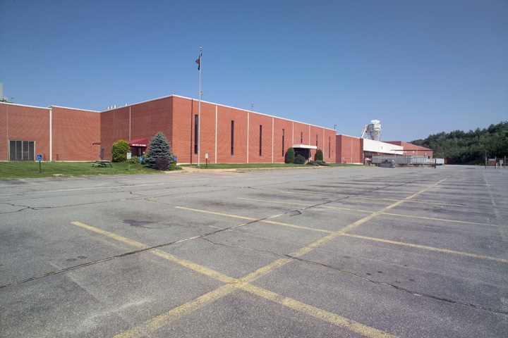 More Photos Of 59 Daniel Webster Hwy, Merrimack Manufacturing For Lease