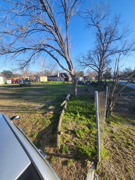 More Photos Of 3306 Cavalcade St, Houston Land For Sale