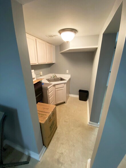 More Photos Of 715 St Paul St, Baltimore Office For Sale