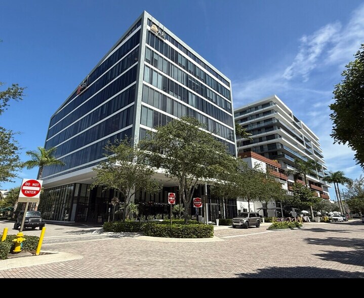 More Photos Of 2980 NE 207th St, Aventura Office Residential For Sale