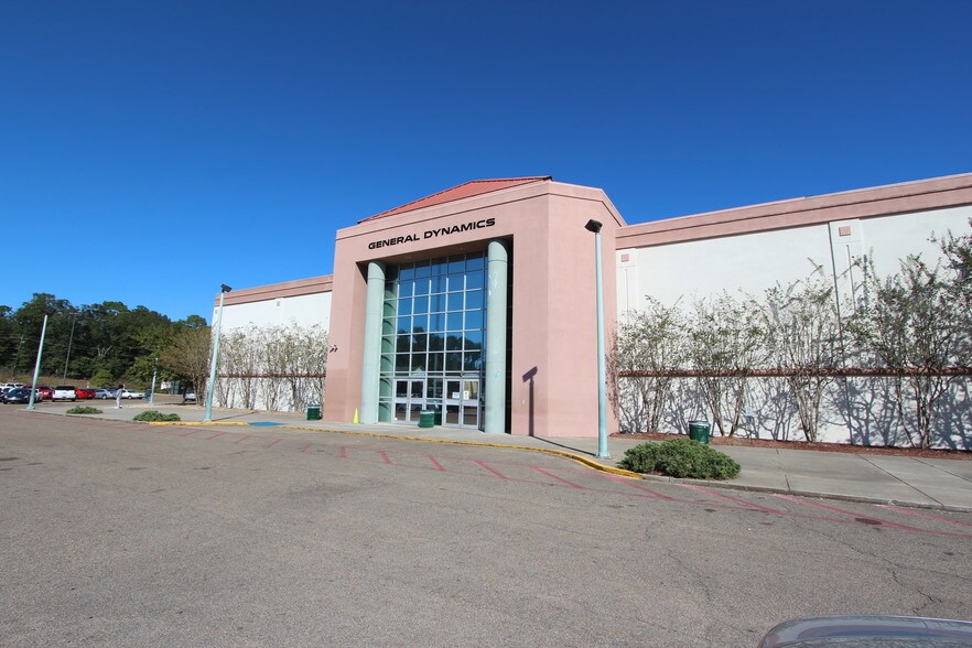 More Photos Of 5912 US Highway 49, Hattiesburg Unknown For Lease